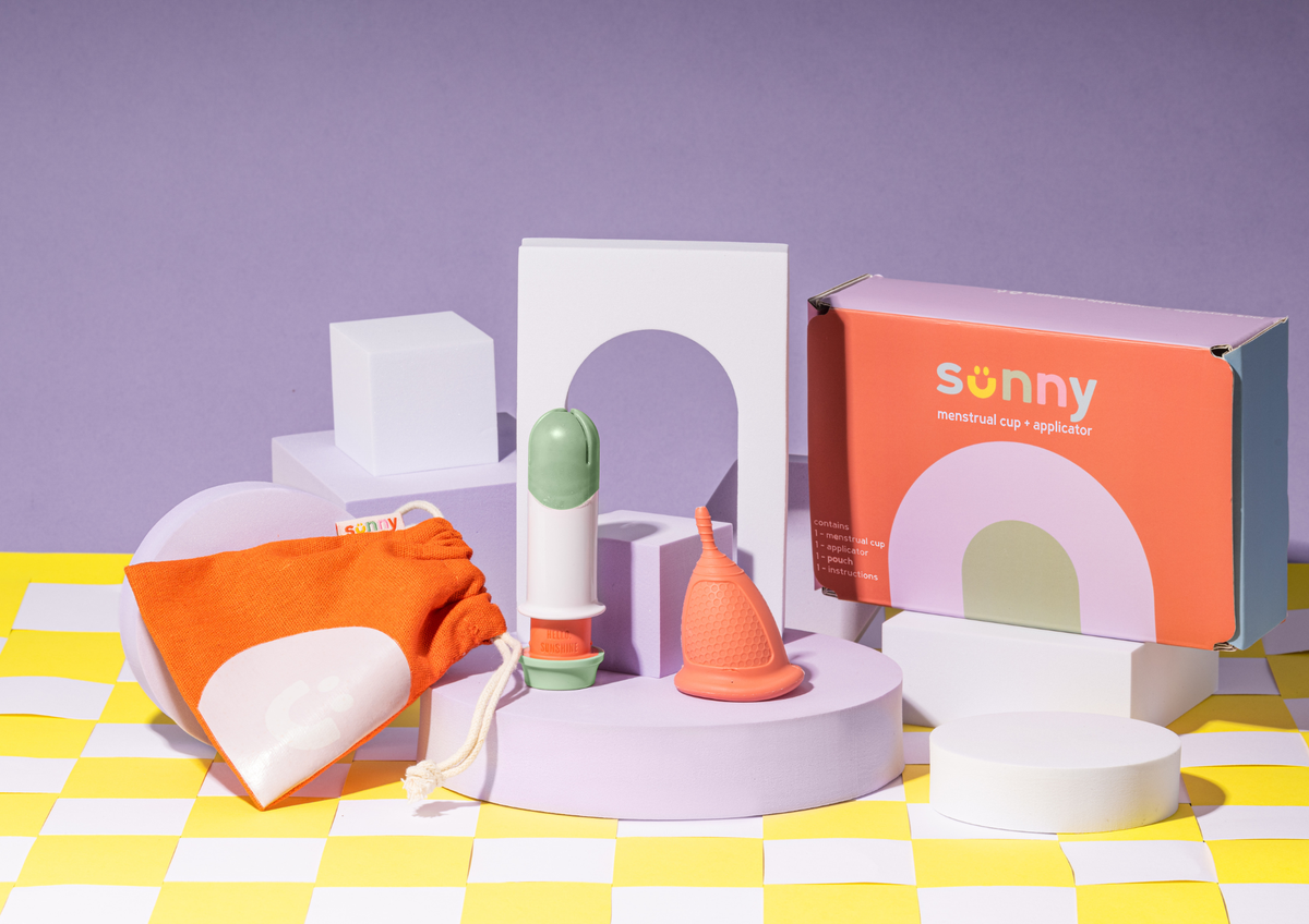 Sunny Cup + Applicator (Size 1)